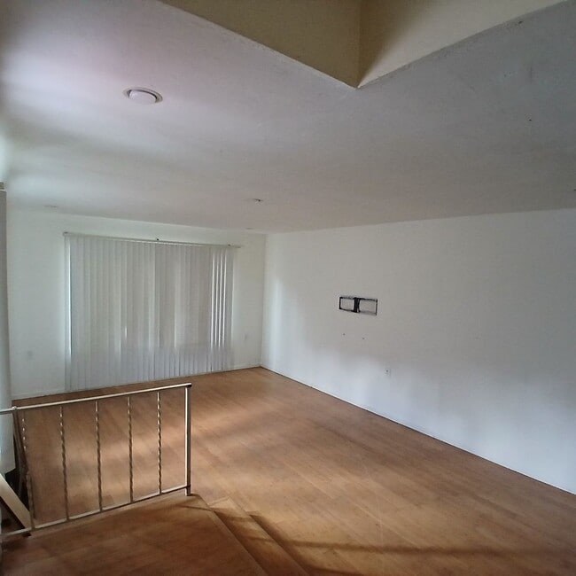 Building Photo - Detached Home in SDSU Area