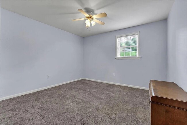 Building Photo - 5260 Crossbow Cir