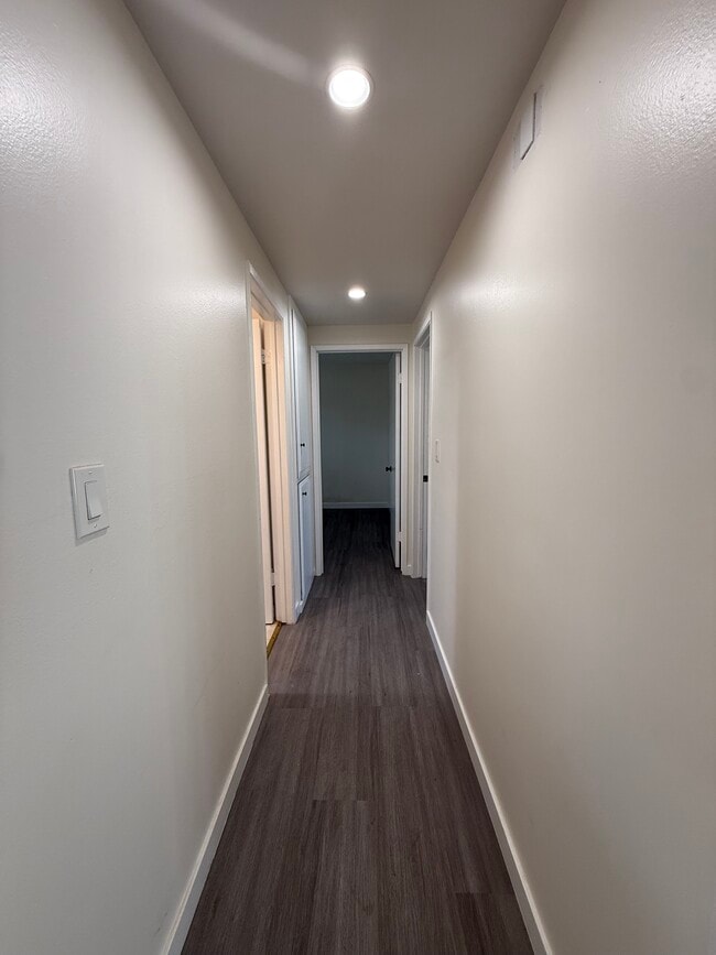 Hallway - 1112 Opal St