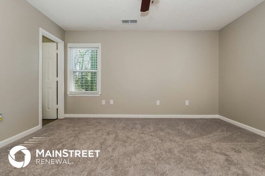 Building Photo - 105 Vesta Ct