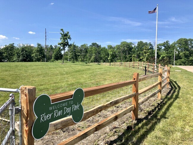 Building Photo - 212 Great Loop E Dr