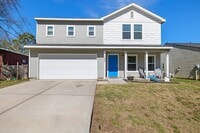 Building Photo - 196 Goldenrod