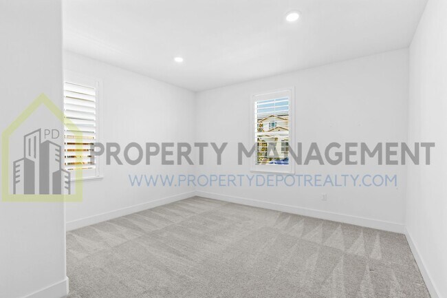 Building Photo - Stunning New 4 Bed / 3 Bath Home | Built i...