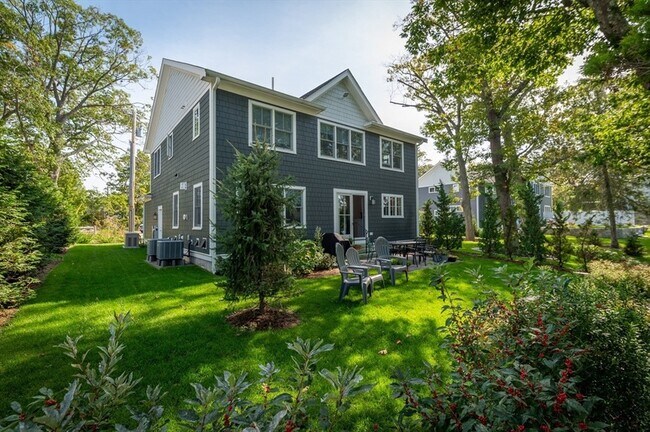 Building Photo - 6 Stanwood Pt