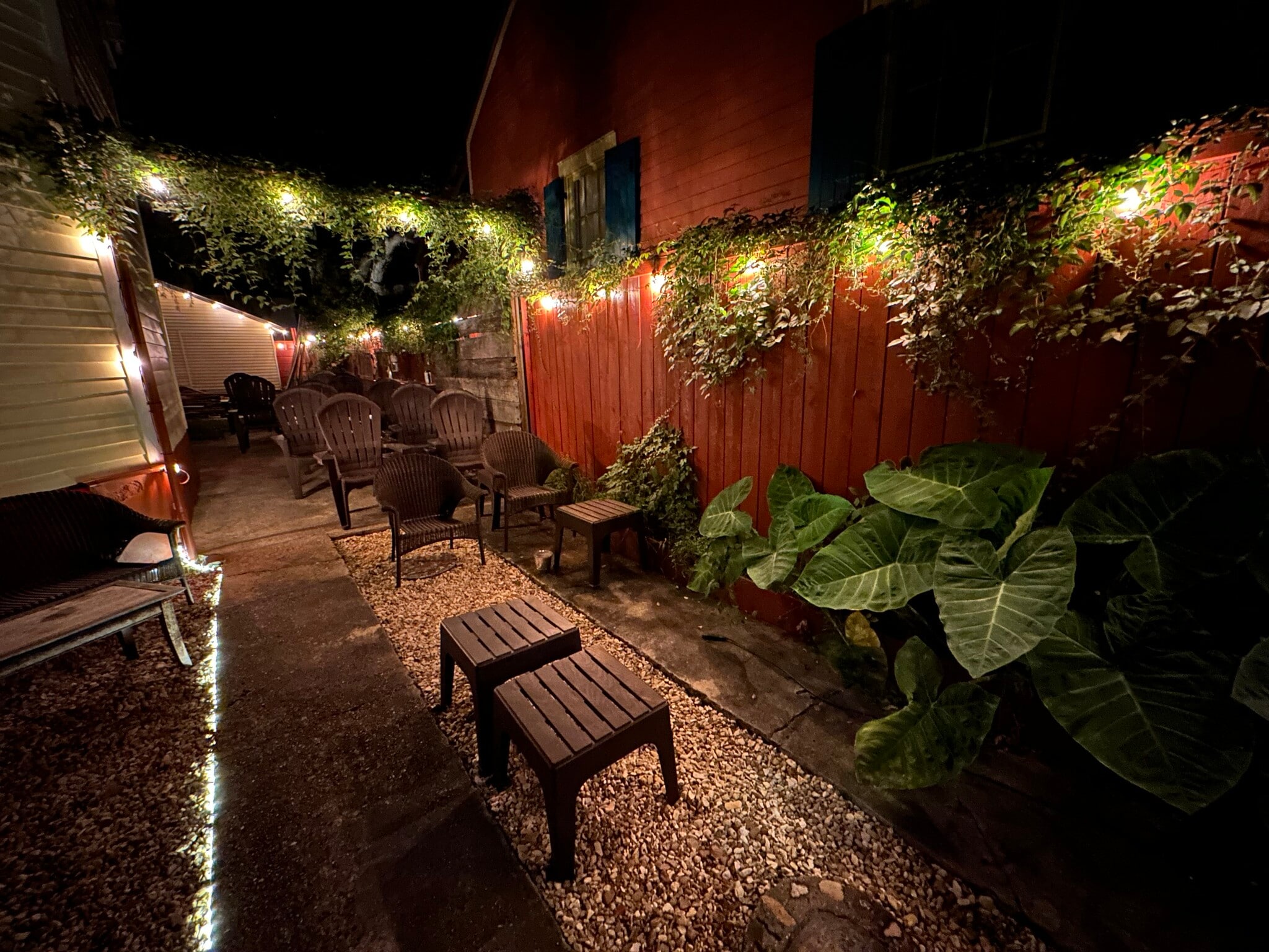 Outdoor Cinema - 3821 Dauphine St
