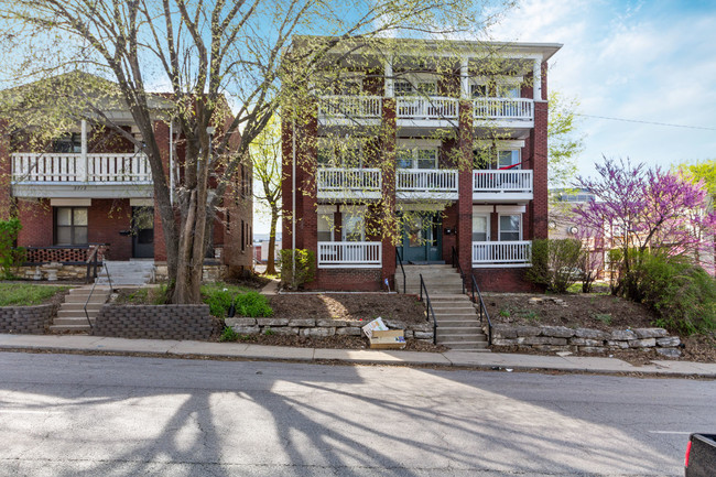 Building Photo - 2710 Holmes St