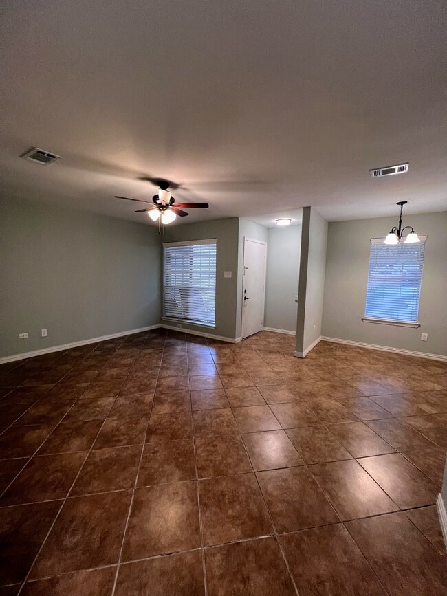 Living - 10623 Golden Quail Dr