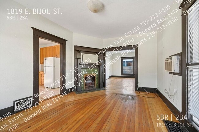 Building Photo - 1819 E Bijou St