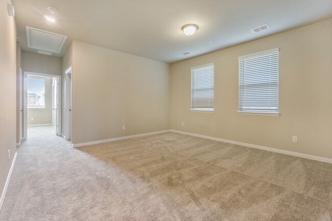 Building Photo - 7528 Redondo Dr