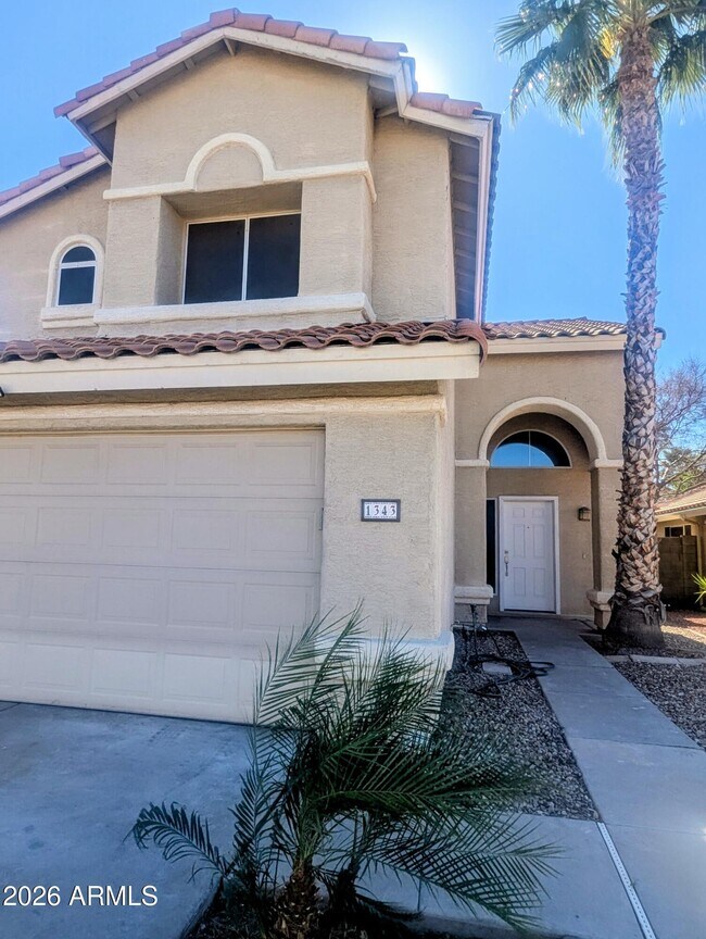 Building Photo - 1343 E Angela Dr