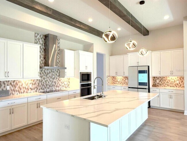 Building Photo - 11122 Rustic Timber Lp