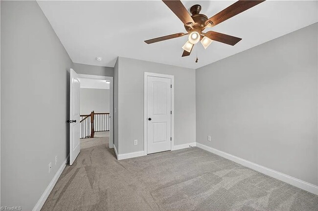 Building Photo - ****** $200 OFF FIRST FULL MONTH OF RENT!! ******