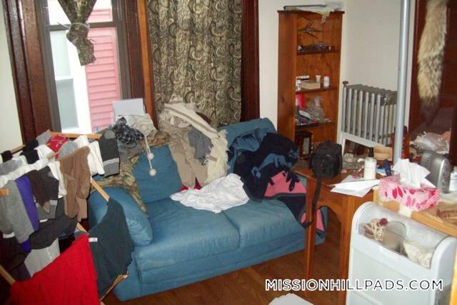 Building Photo - 174 St Alphonsus St