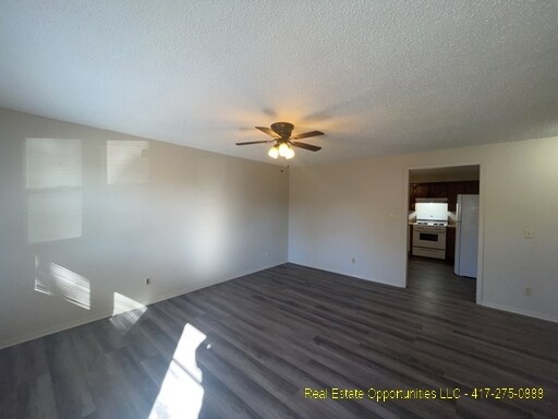 Building Photo - 126 N Maplewood Ave