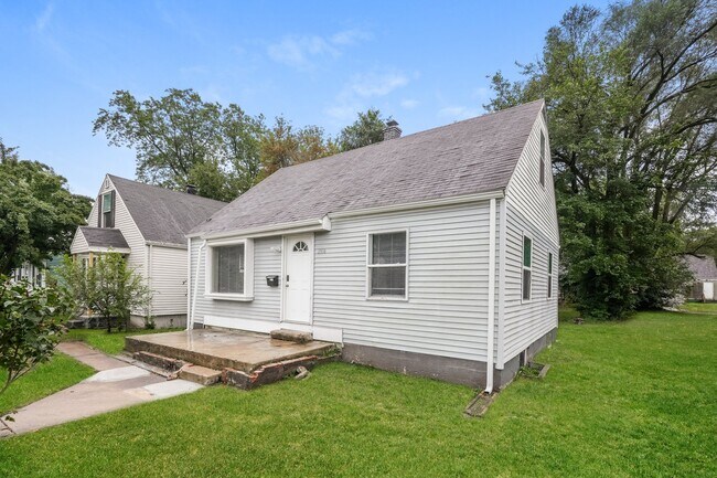 Building Photo - 2914 Frederickson St