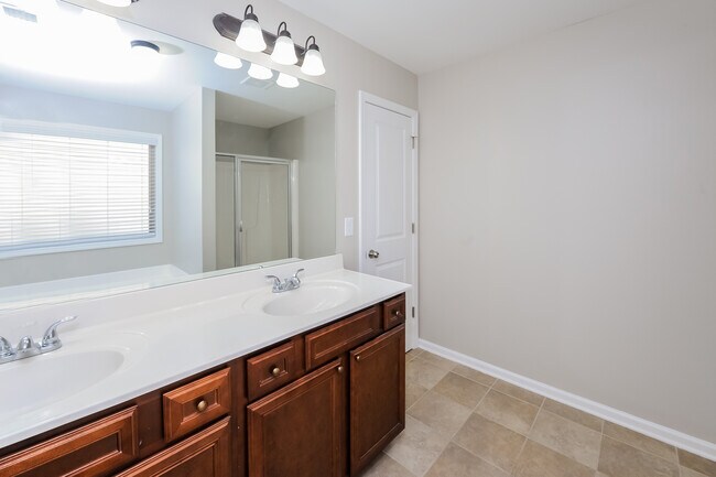 Building Photo - 4155 Pearhaven Ln