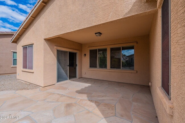 Building Photo - 2623 E San Mateo Dr