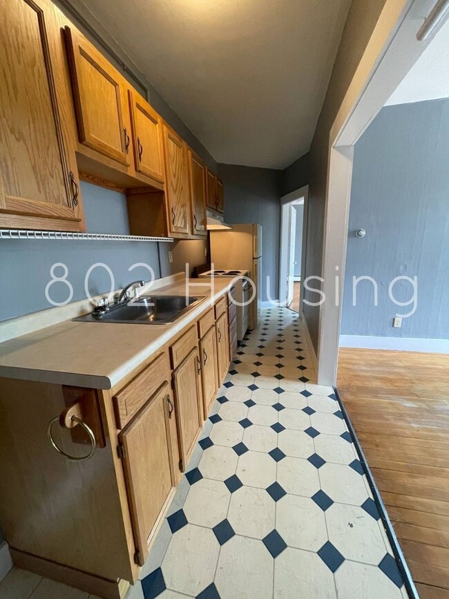 Building Photo - Central Randolph Apartments