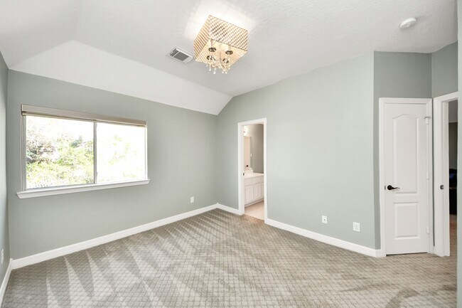 Building Photo - 5410 Deerbourne Chase Dr