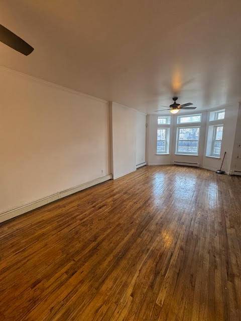 Building Photo - 1129 Prospect Ave