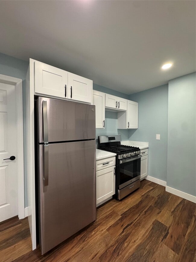 Building Photo - 42 Fire Island Ave