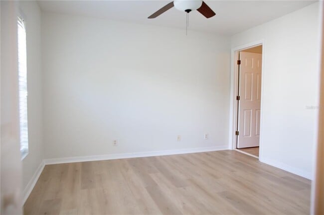 Building Photo - 9426 Charlesberg Dr