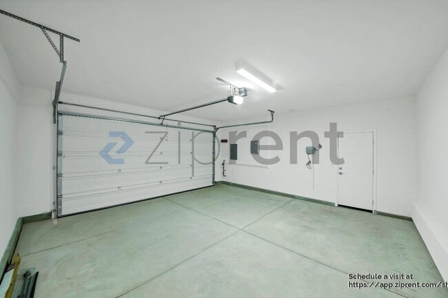 Building Photo - 5602 Gem Ct