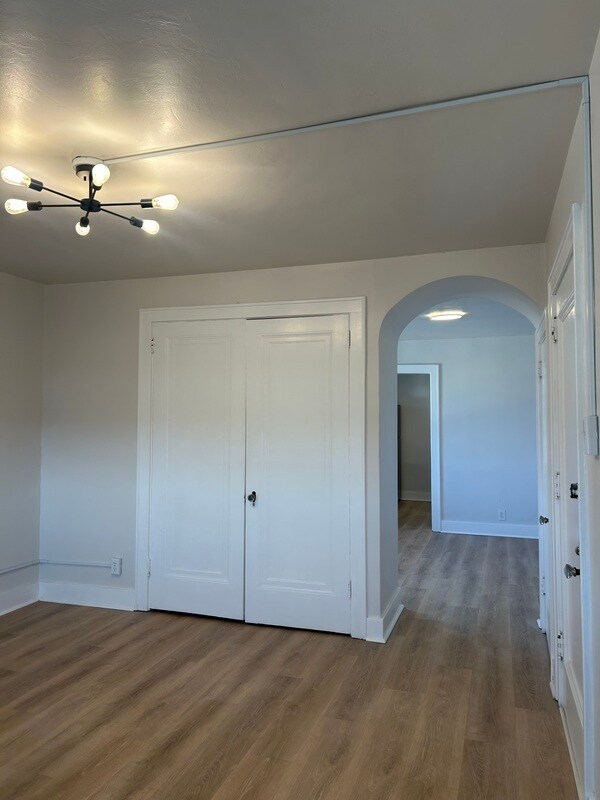 Building Photo - 2903 Voelkel Ave