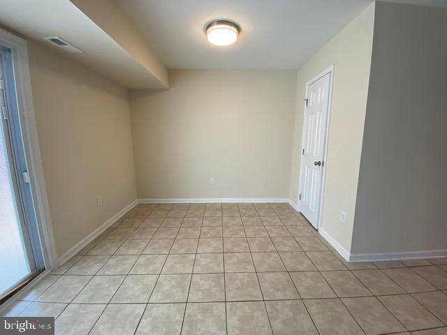 Building Photo - 5152 Cottonwood Ct
