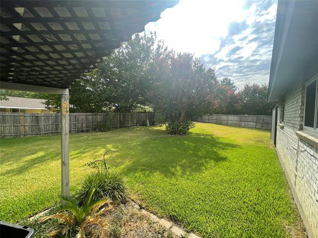 Building Photo - 701 S Hunters Glen Cir