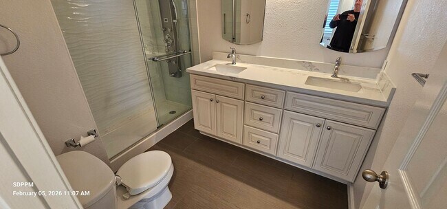 Building Photo - NORTH MIRA MESA / SAN DIEGO - Nice Renovated 4 Bedroom / 2.5 Bath House.  AVAILABLE 02/16/2026