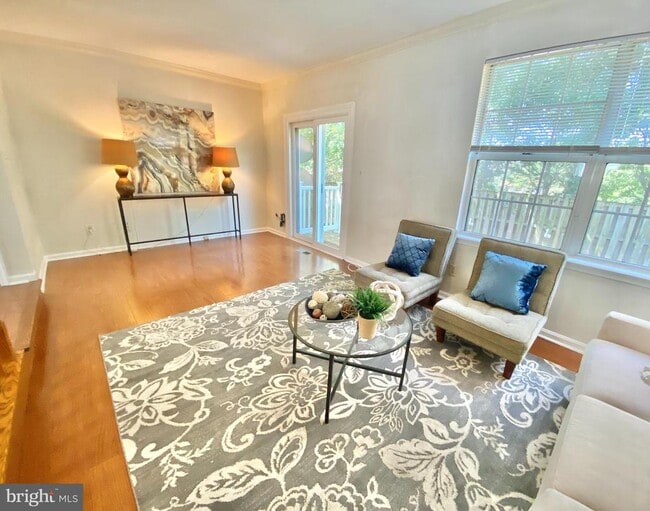 Building Photo - 6817 Signature Cir