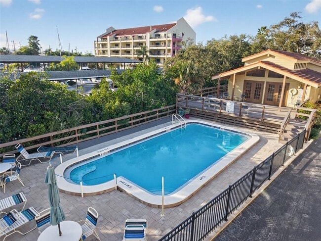 Building Photo - 1750 Harbor Pl