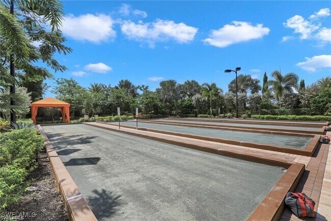 Building Photo - 9402 Pocida Ct