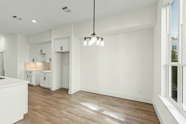 Building Photo - 1807 Palmetto Landing Dr