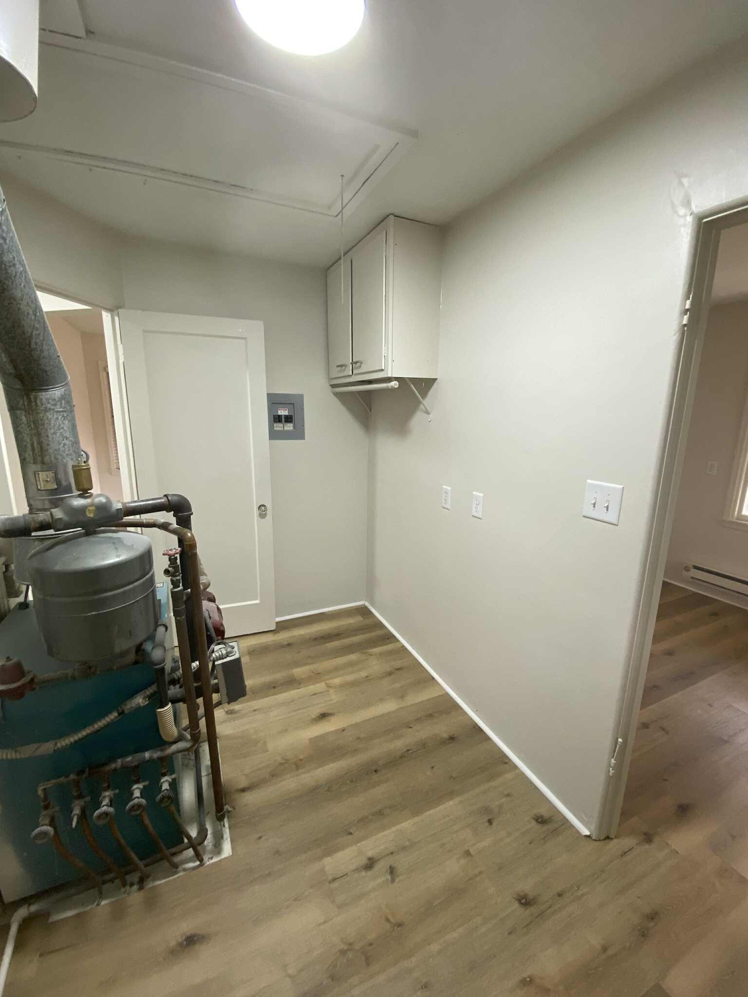 Building Photo - 2629 Dodge Ave