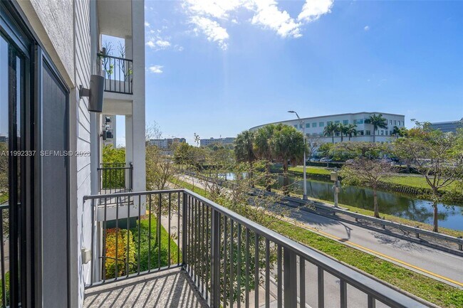 Building Photo - 8363 NW 41st St