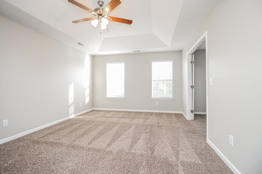 Building Photo - 2077 Prescott Way