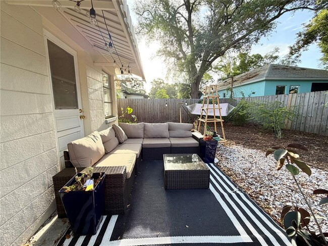 Building Photo - 5220 23rd Ave S