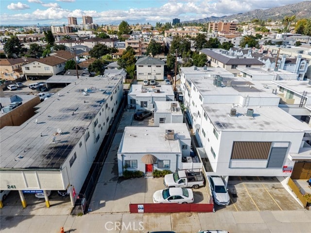 Building Photo - 301 E Alameda Ave