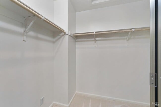 Building Photo - 4420 Lahinch Ln