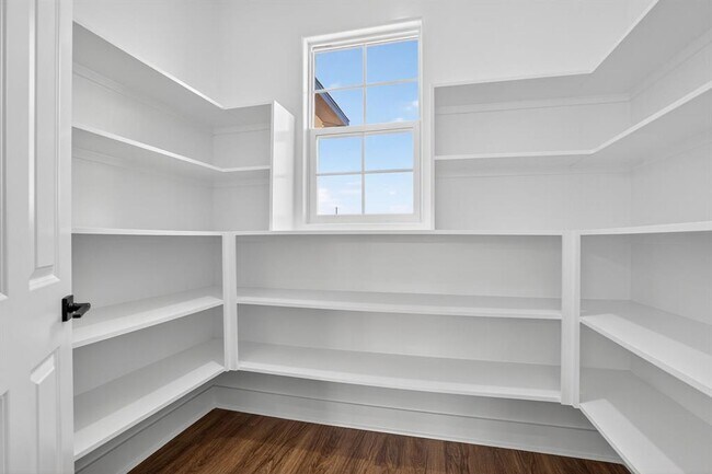 Building Photo - 1035 Brandywine Ct