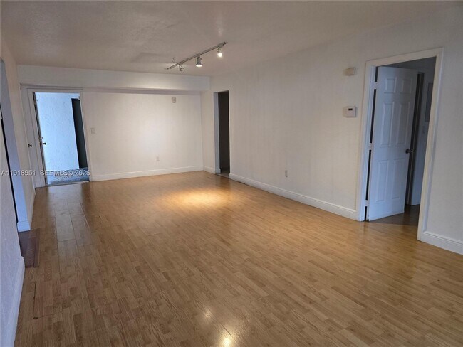 Building Photo - 7925 SW 104th St