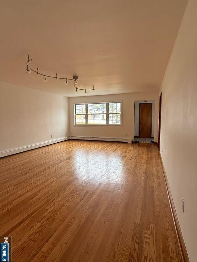 Building Photo - 220 1st St