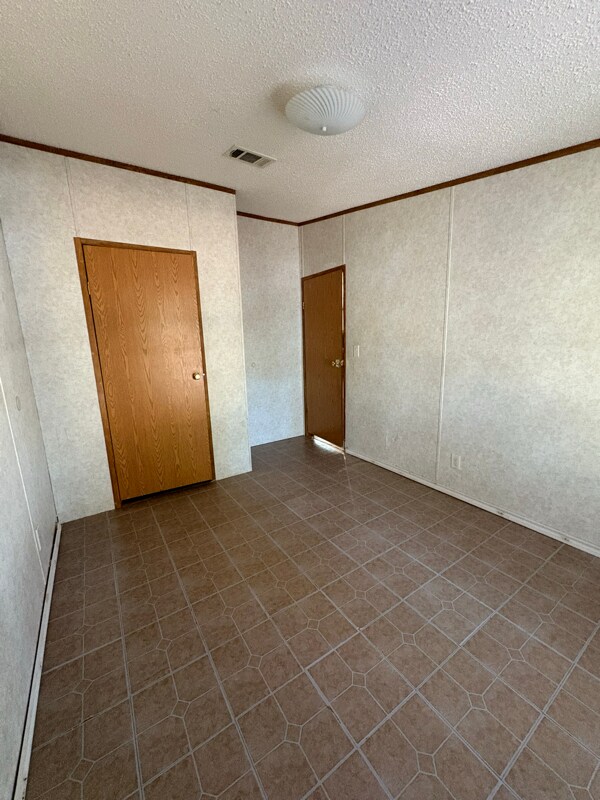 Building Photo - 526 Anderson County Rd
