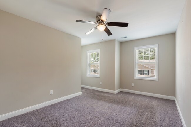 Building Photo - 860 Ducks Lndg