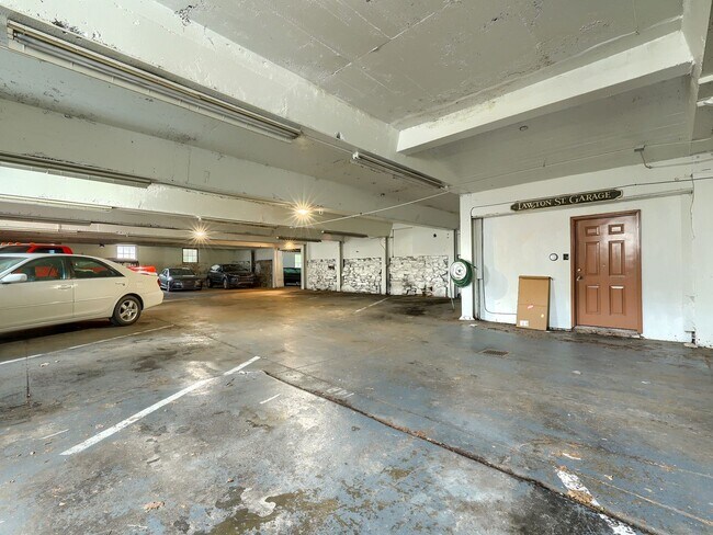 Building Photo - 1416 Lawton St