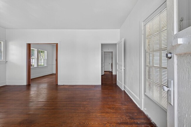 Building Photo - 251 Forbes Ave