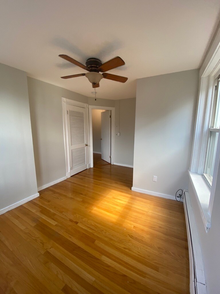 Building Photo - 26 Fleet St