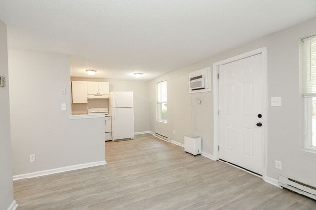 Building Photo - 1250 Pall Mall St